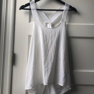 NWT Workout crossover tie back sleeveless top heroine sport equinox